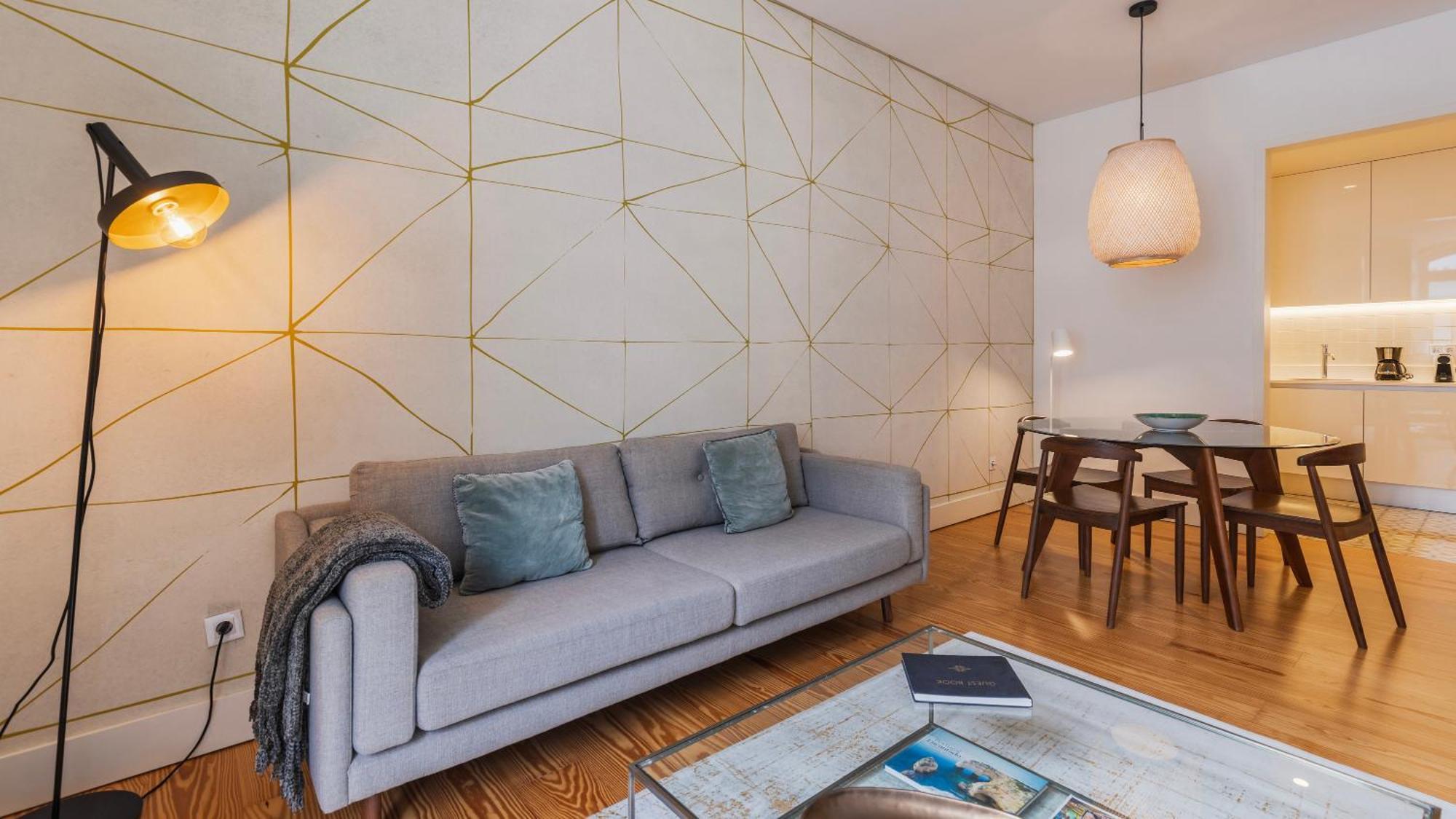 Downtown Sleek Apartment By Lovelystay Lisabona Exterior foto